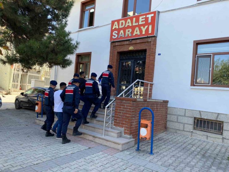 Elektrik trafolarından hırsızlık teşebbüsünün görüntüleri ortaya çıktı