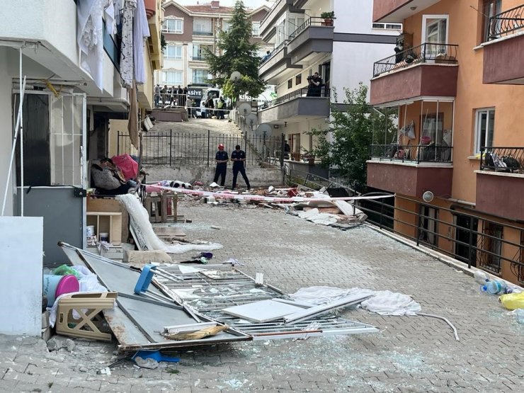 Ankara’daki doğalgaz patlamasına tanık olan vatandaş, “Bina resmen yerinden kalktı”