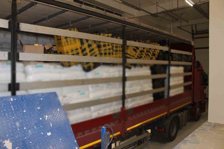 Gümrük Muhafaza ekiplerinden 28 milyon liralık kaçak eşya yakalaması