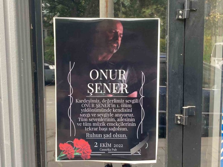 Müzisyen Onur Şener, ölümünün birinci yıl dönümünde anıldı
