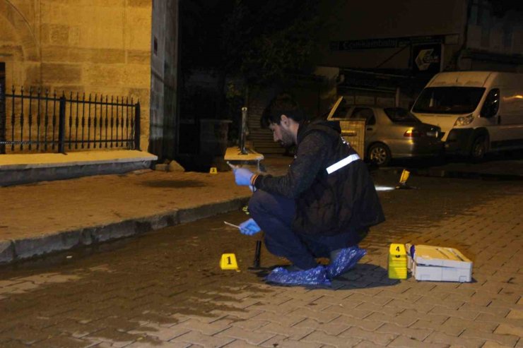 Karaman’da göğsünden bıçaklanan kişi ağır yaralandı