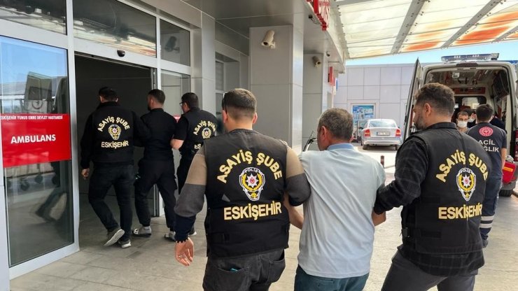 2 kişiyi öldürmekten yargılanan baba ve 2 oğluna ceza yağdı