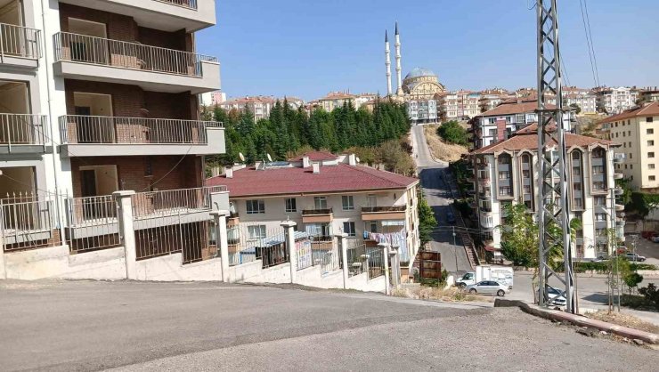 İntihar eden kız ile öldürdüğü annesinin olaydan önceki son görüntüleri ortaya çıktı