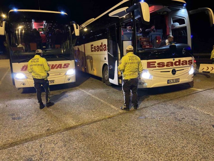 Yozgat’ta şehirlerarası otobüslerde emniyet ekipleri denetimleri artırıldı