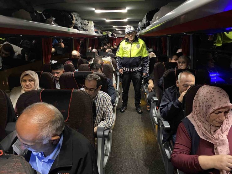 Yozgat’ta şehirlerarası otobüslerde emniyet ekipleri denetimleri artırıldı