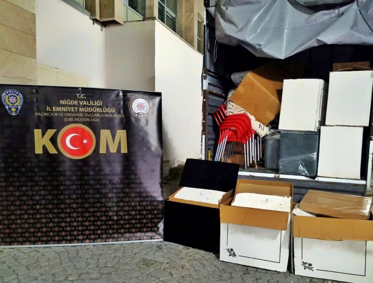 Niğde’de gümrük kaçağı makaron ele geçirildi
