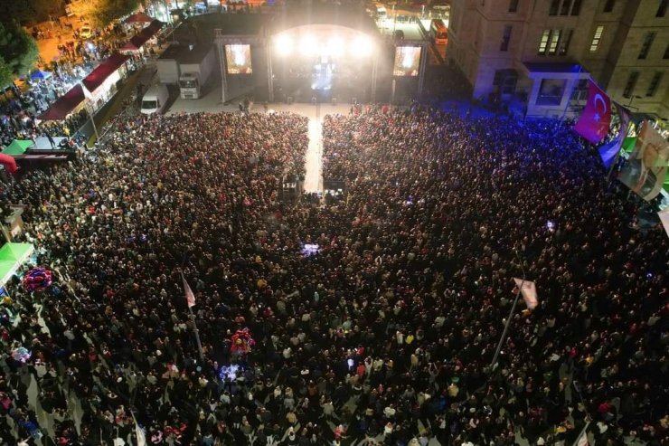 Niğde Gastronomi Festivali’nde Zara hayranlarıyla buluştu