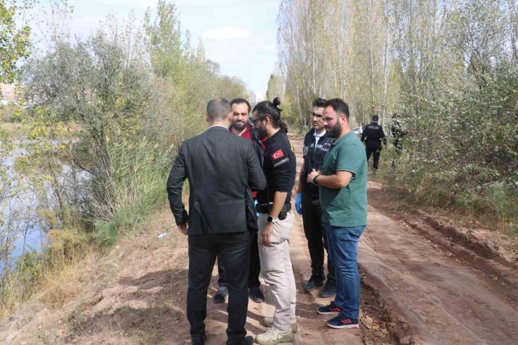 Kızılırmak’ta balıkçının bulduğu top mühimmatı imha edildi