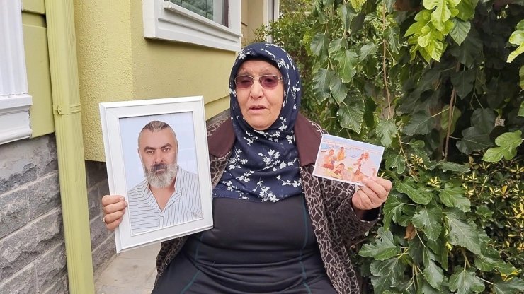 Oğlu için sabah açıklama yapan yaşlı kadın, trafik kazasında hayatını kaybetti