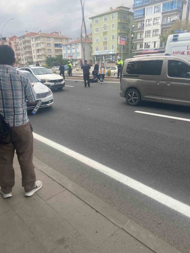 Oğlu için sabah açıklama yapan yaşlı kadın, trafik kazasında hayatını kaybetti