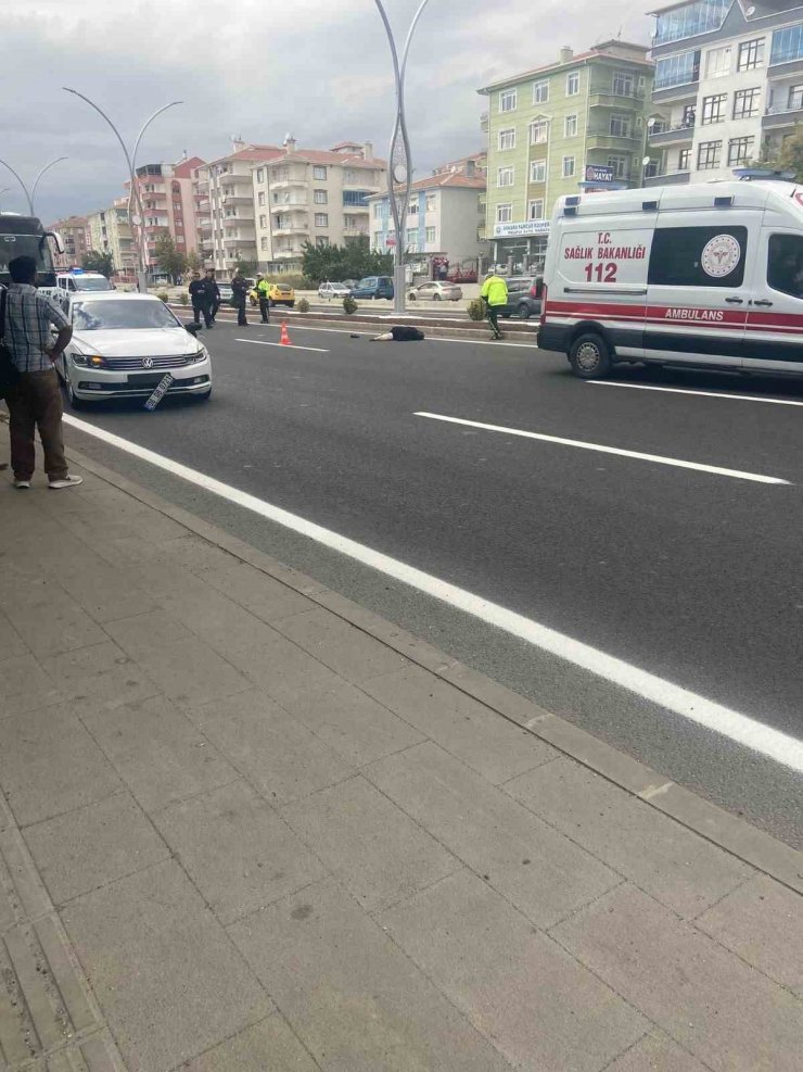Oğlu için sabah açıklama yapan yaşlı kadın, trafik kazasında hayatını kaybetti