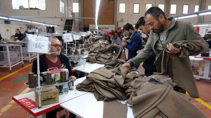 İtalya’nın futbol devi Napoli’nin store mağazasındaki ürünler Yozgat’ta üretiliyor