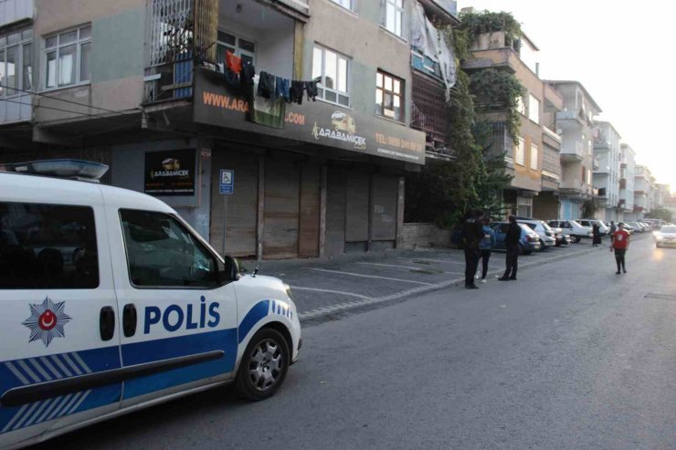 3. kattan düşen genç kadın ağır yaralandı