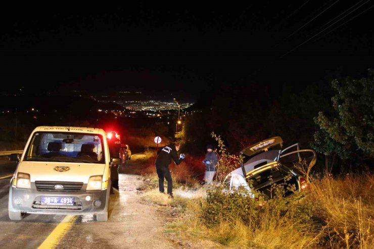 Otomobil su kanalına düştü: 1 ölü