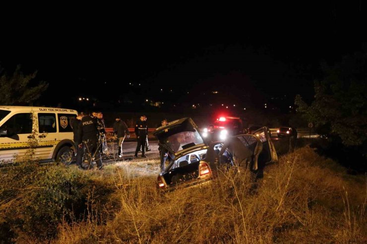 Otomobil su kanalına düştü: 1 ölü