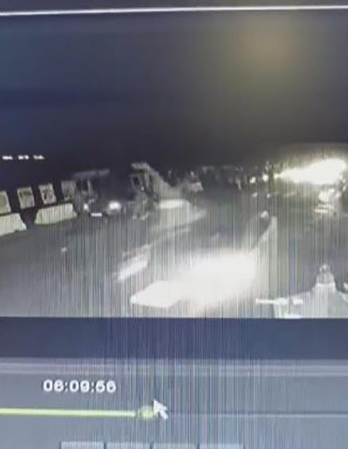 Kontrolden kaçan alkollü sürücü yayalara çarptı: 1 ölü, 1 yaralı