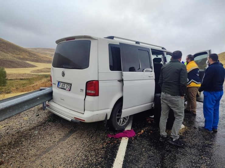 Bir gün önce 7 kişinin öldüğü yerde kaza: 7 yaralı
