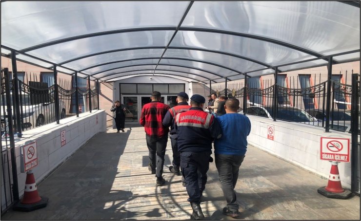 Ankara’dan Eskişehir’e gelerek 2 milyon liralık hırsızlık yapan şahıslar yakalandı