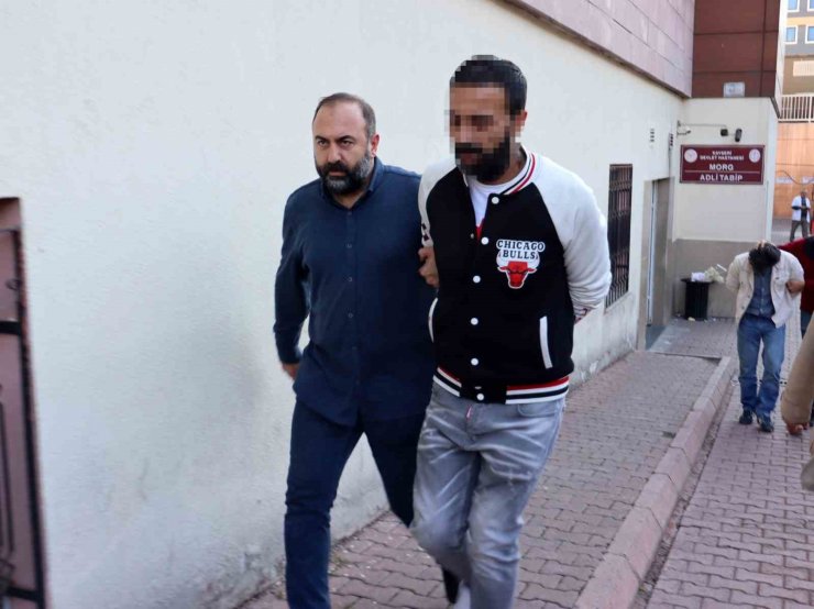 Kayseri’de bıçaklı kavga: 1 ağır yaralı, 2 gözaltı