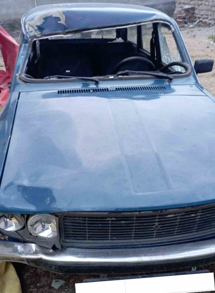 Yol kenarında cesedi bulunan genç, trafik kazasına kurban gitmiş