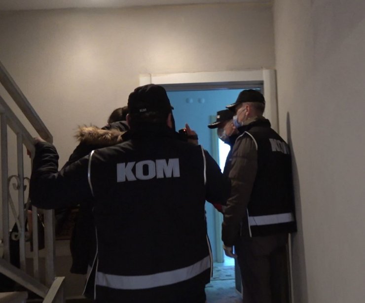 Eskişehir’de ‘Tefecilik’ yaptığı tespit edilen 5 şüpheli yakalandı