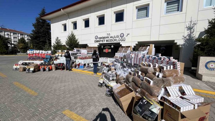 Eskişehir’de son 1 ayda 5 milyon TL değerinde kaçak ürün ele geçirildi