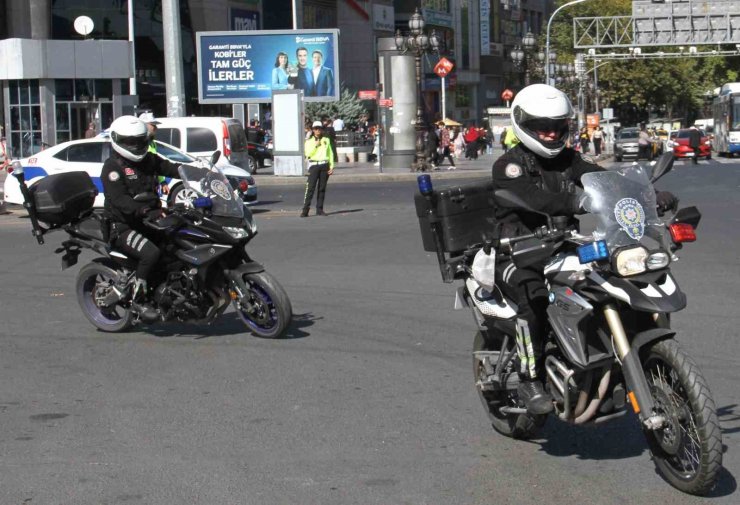Şehit trafik polisinin kızı artık Ankara’nın trafiğinden sorumlu