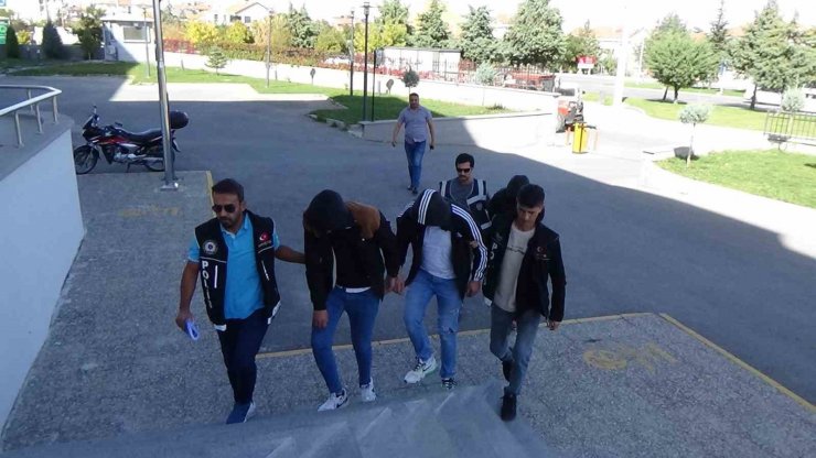 Karaman’da uyuşturucudan gözaltına alınan 2 şüpheli tutuklandı