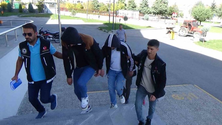 Karaman’da uyuşturucudan gözaltına alınan 2 şüpheli tutuklandı
