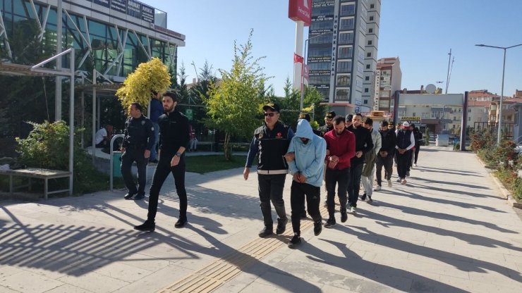 Niğde’de uyuşturucu operasyonu: 28 gözaltı