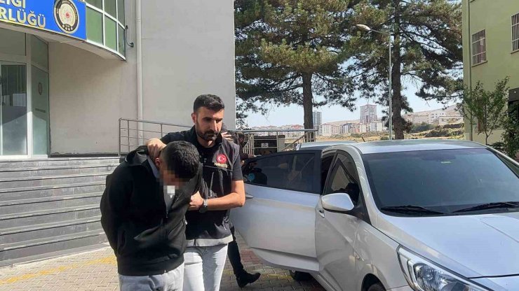 Nakliye süsü ile uyuşturucu ticaretini polis engelledi