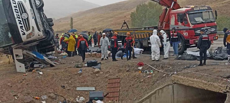 8 kişinin öldüğü kazada otobüs şoförü tutuklandı
