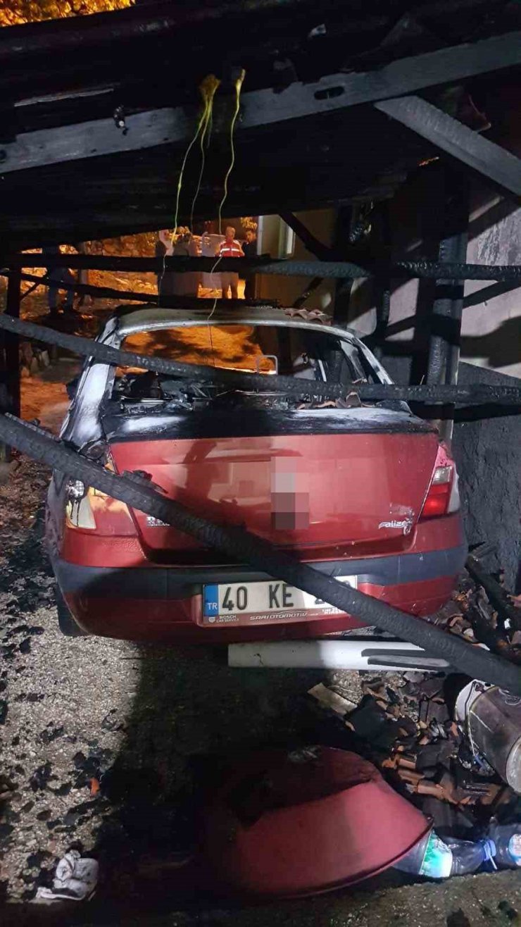 İmamın aracını kundakladı, cami ve lojman da zarar gördü