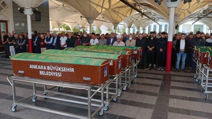 Ankara’da intihar eden şahıs ile öldürdüğü ağabeyi son yolculuğuna uğurlandı