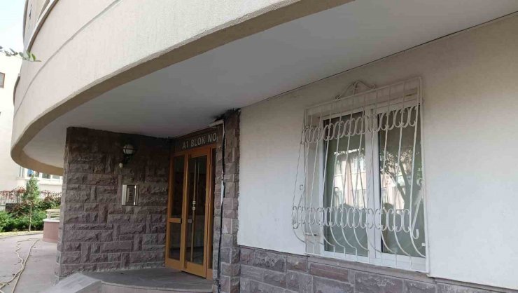 Ankara’da intihar eden şahıs ile öldürdüğü ağabeyi son yolculuğuna uğurlandı