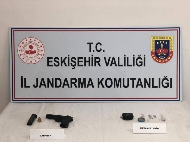 Jandarma ekiplerinden operasyon