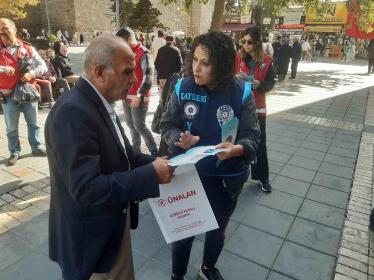 Vatandaşlar, dolandırıcılık konusunda bilgilendirildi