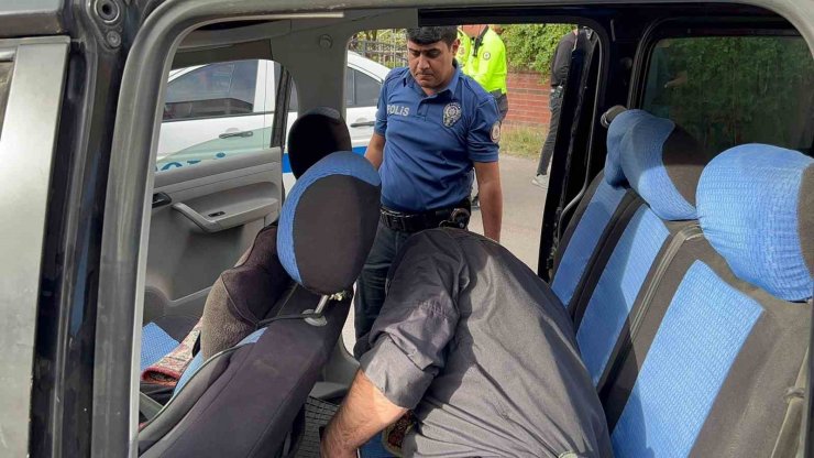 Aksaray’da şüpheli-polis kovalamacası