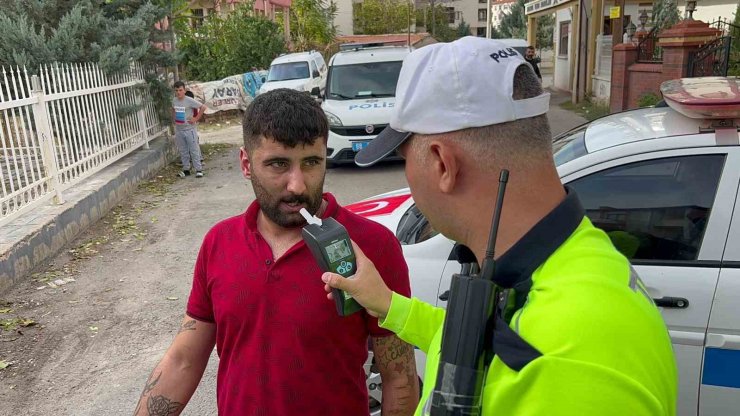 Aksaray’da şüpheli-polis kovalamacası