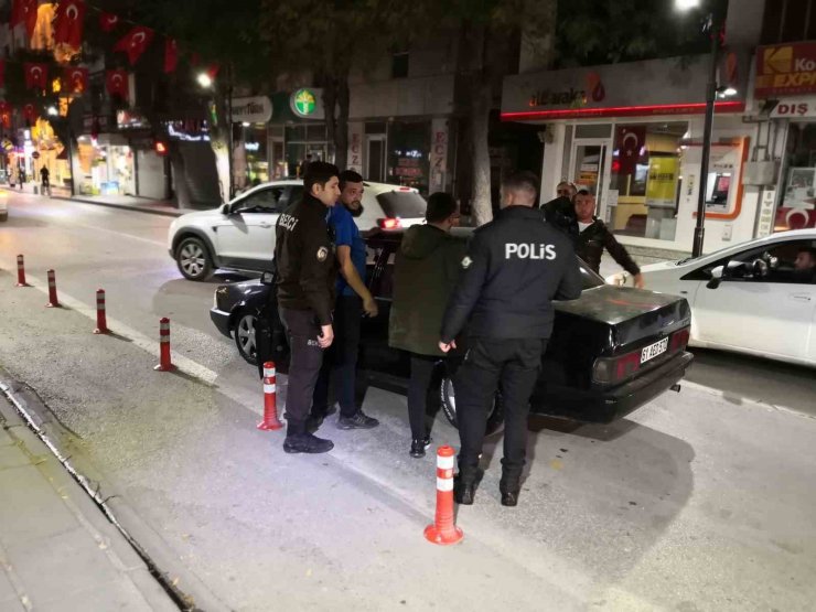Aksaray’daki uygulamalarda 850 kişi denetimden geçirildi