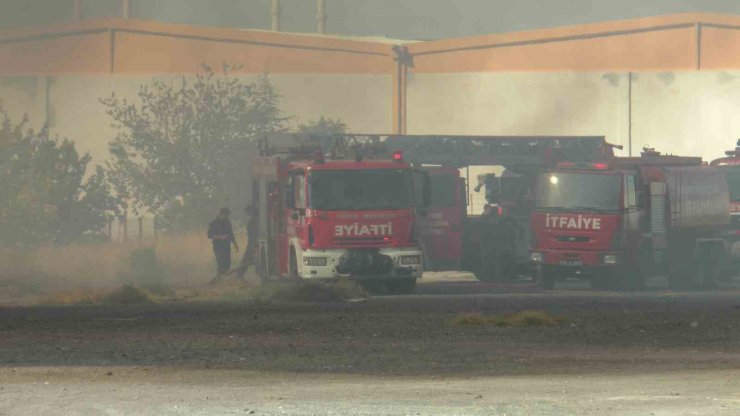 Kayseri’deki fabrika yangını 2 saatte kontrol altına alındı