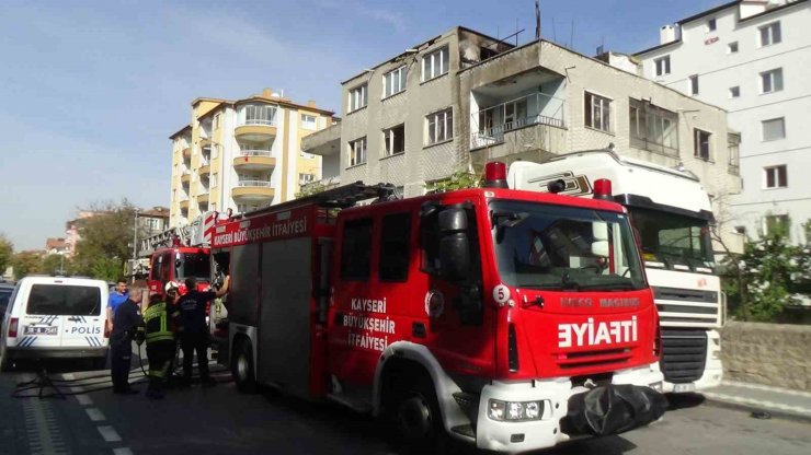 Yangında onlarca güvercin telef oldu