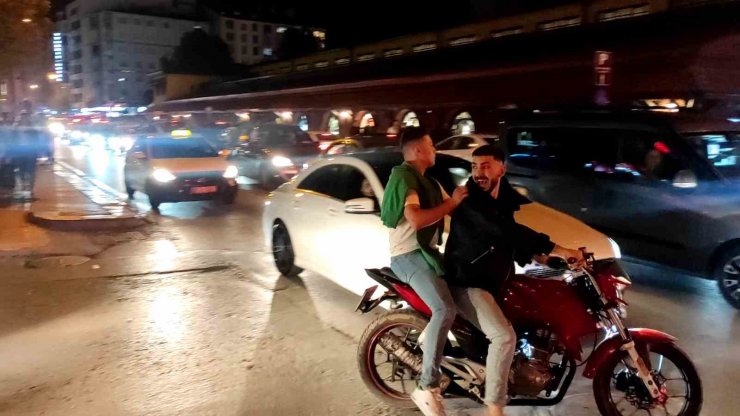 Yol verme tartışması tekmeli yumruklu kavgaya dönüştü