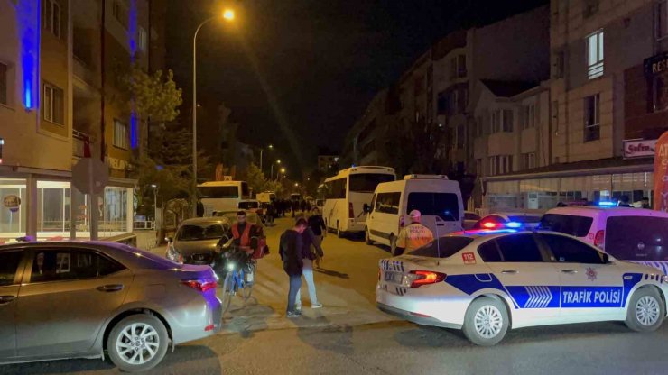 Dışarıdan gelip yurtta eylem yapılmasına polis izin vermedi
