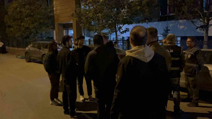 Dışarıdan gelip yurtta eylem yapılmasına polis izin vermedi