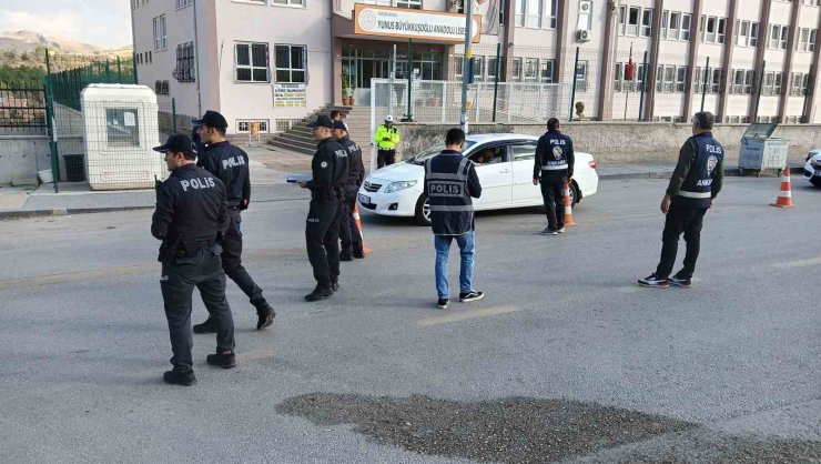 Ankara’da okul çevrelerinde sıkı denetim
