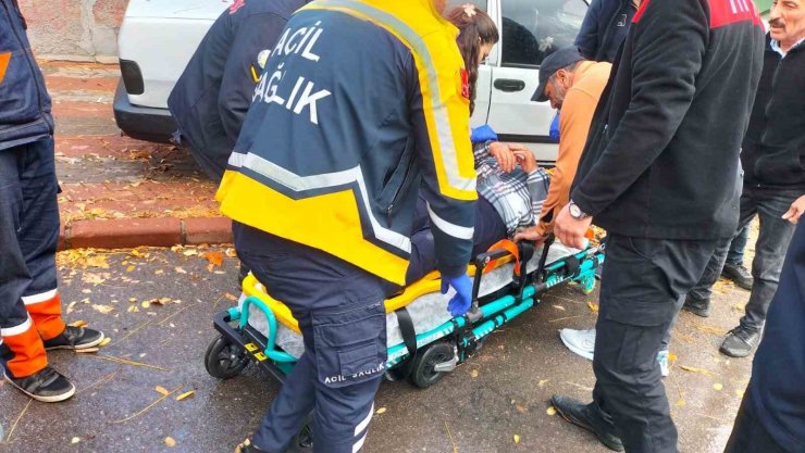 Sivas’ta ehliyetsiz sürücüler kaza yaptı, her iki tarafa da para cezası kesildi