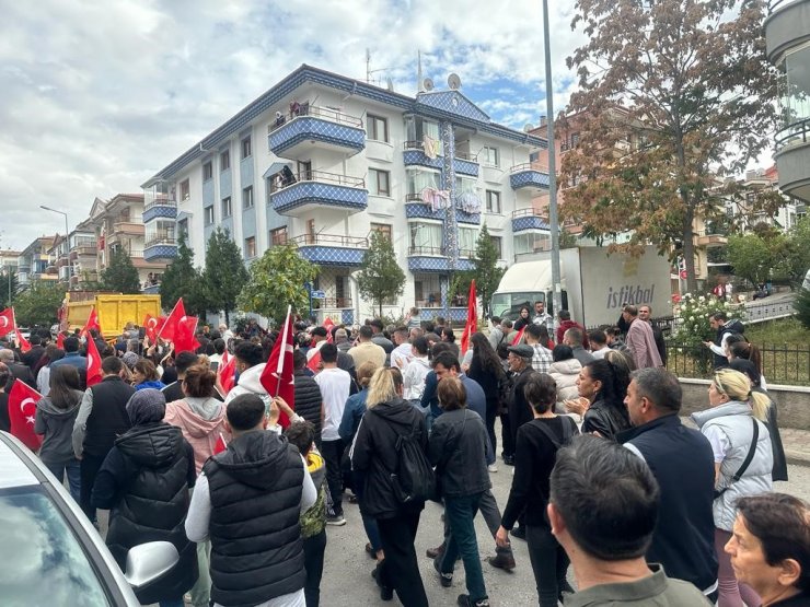 Doğukan Kabak’ın ablası Ezgi Zeynep Arıkan: "Biz Doğukan’a güzel bir gelecek hazırlarken ona mezar yeri seçtik"