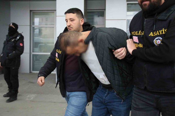 26 yaşındaki genci 3 yerinden vurarak öldüren sanık, “Silah tek el ateş aldı” dedi