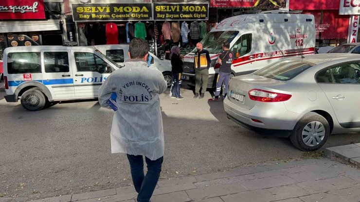 Haber alınamayan şahıs, evinde boğazı kesik halde ölü bulundu